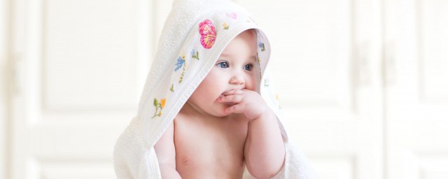儿童能穿聚酯纤维的棉袄吗(婴儿穿聚酯纤维和棉哪个好)