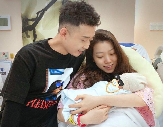 王斯然个人资料简介照片:王斯然是做什么的家境如何 王斯然个人资料简介照片:王斯然是做什么的家境如何