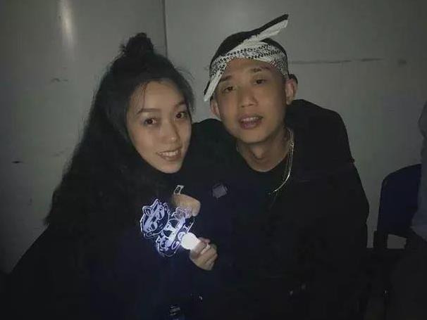 王斯然个人资料简介照片:王斯然是做什么的家境如何 王斯然个人资料简介照片:王斯然是做什么的家境如何